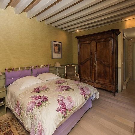 Chambres D'Hotes La Closerie Des Trois Marottes Мелён Экстерьер фото