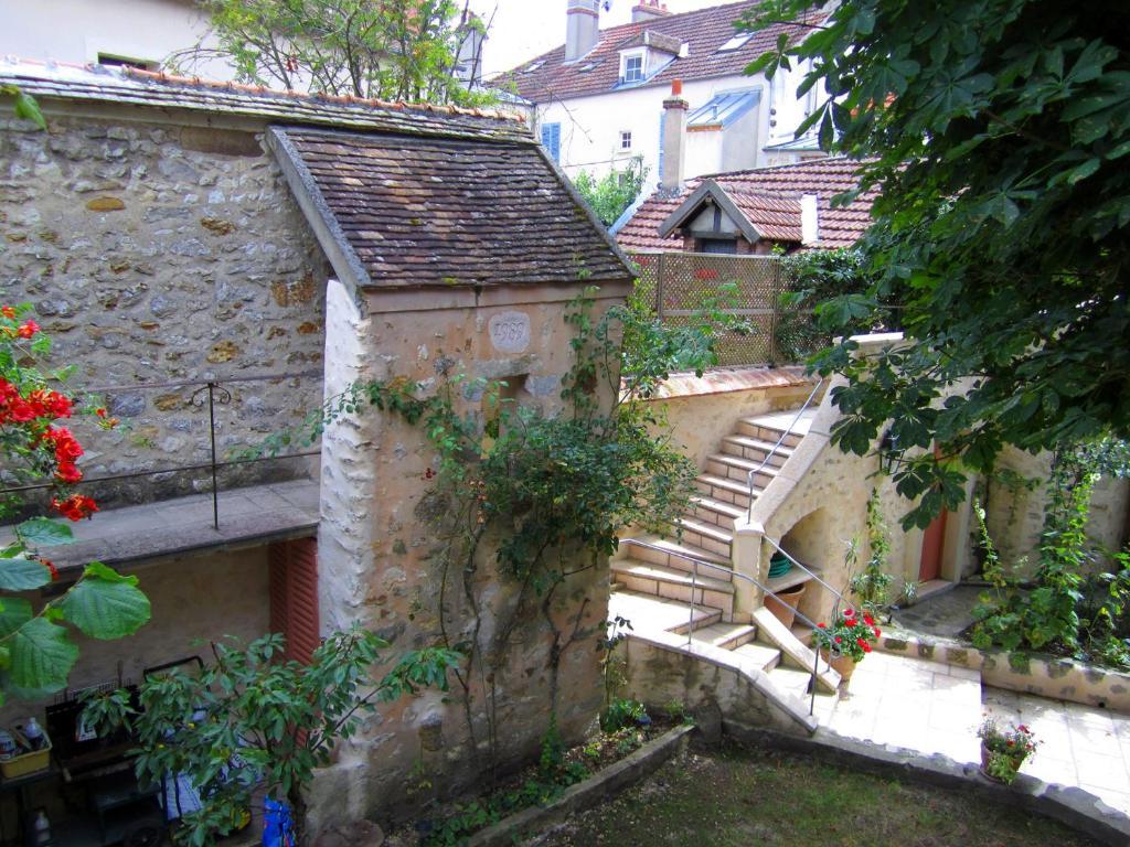 Chambres D'Hotes La Closerie Des Trois Marottes Мелён Номер фото