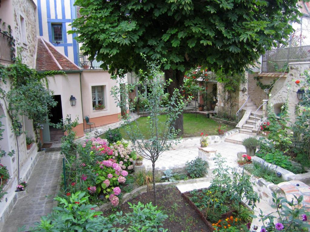 Chambres D'Hotes La Closerie Des Trois Marottes Мелён Номер фото