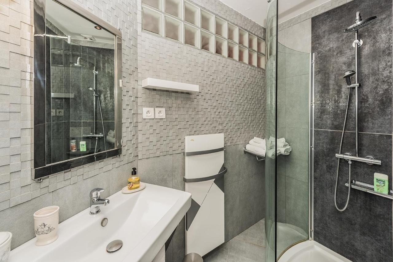 Chambres D'Hotes La Closerie Des Trois Marottes Мелён Экстерьер фото
