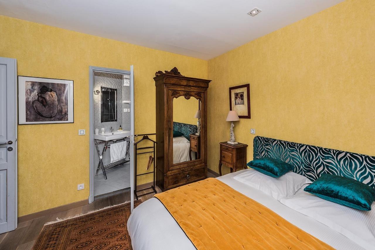 Chambres D'Hotes La Closerie Des Trois Marottes Мелён Экстерьер фото
